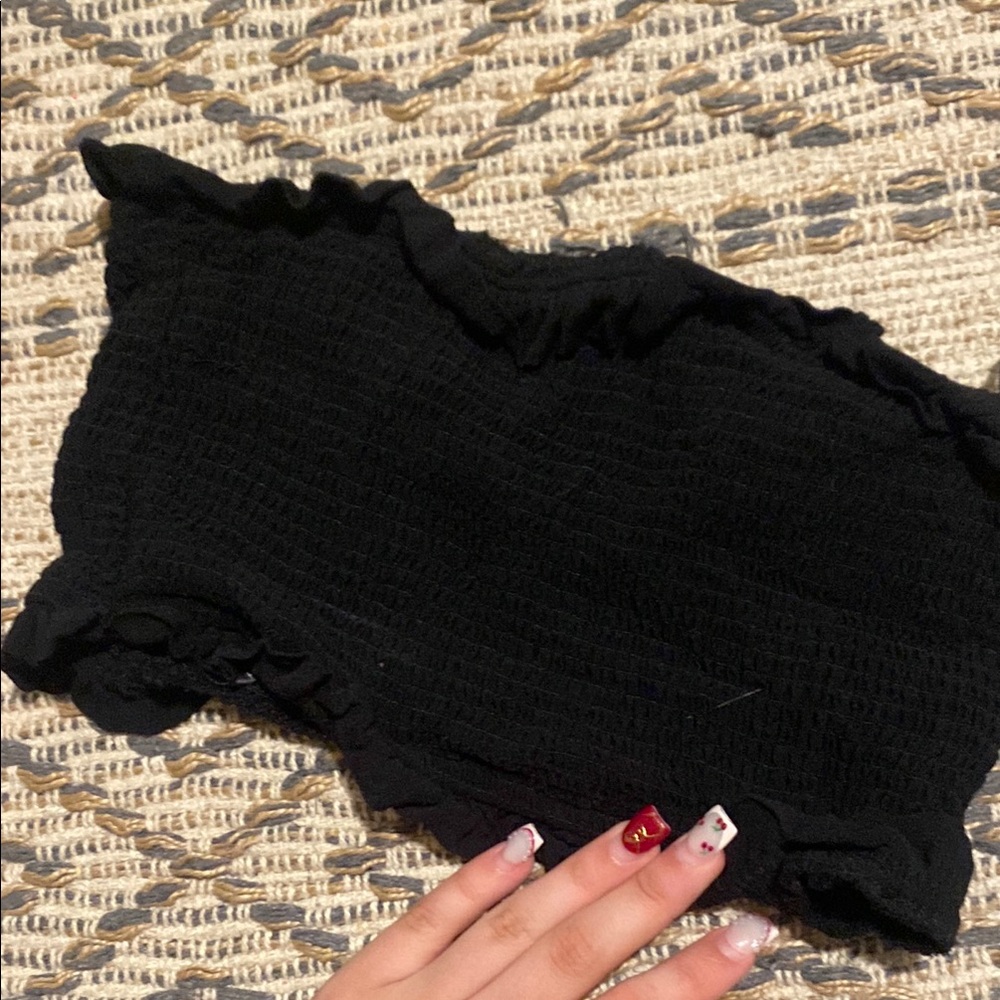 Forever 21 Black Ruffle Crop Top